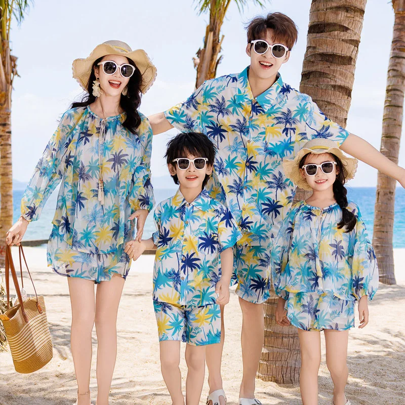 Family Vacation Look Matching  - Plant Parent Free avis et prix